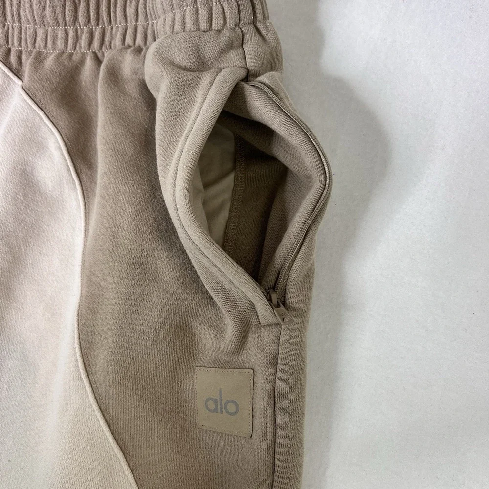 Alo Yoga Make Waves Sweatpants L Oversized Ivory Beige Gravel Atheletic